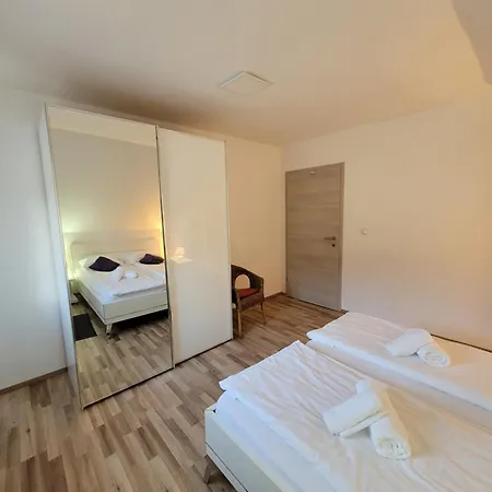 Heimatnest Apartment *